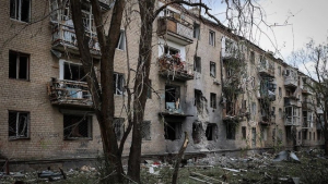 Российские военные убили двоих жителей и ранили еще 15 жителей правобережья
