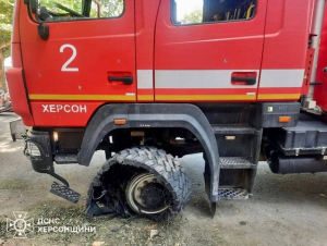 Враг в пригороде Херсона совершил атаку на пожарных